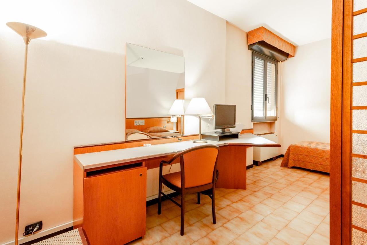 Rhi Porta Bologna Hotel Pieve di Cento Exterior photo