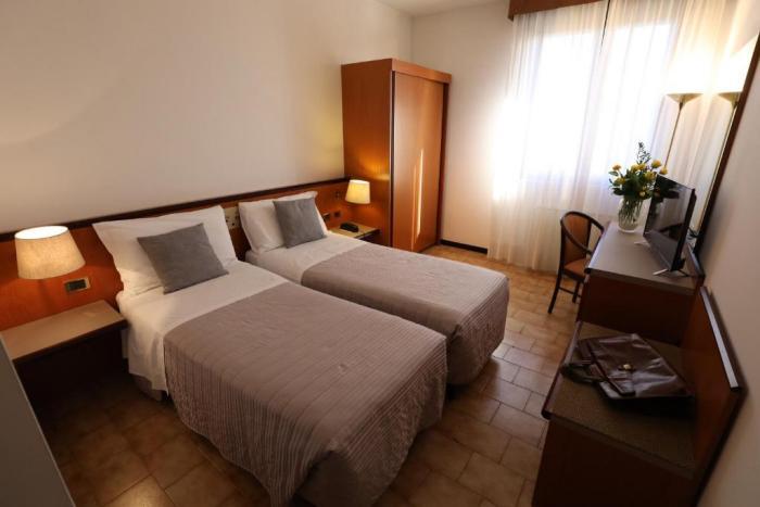 Rhi Porta Bologna Hotel Pieve di Cento Room photo